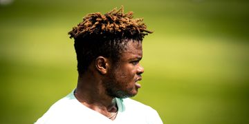 Nigerian prospect Akin Amoo making a statement in the Swedish League