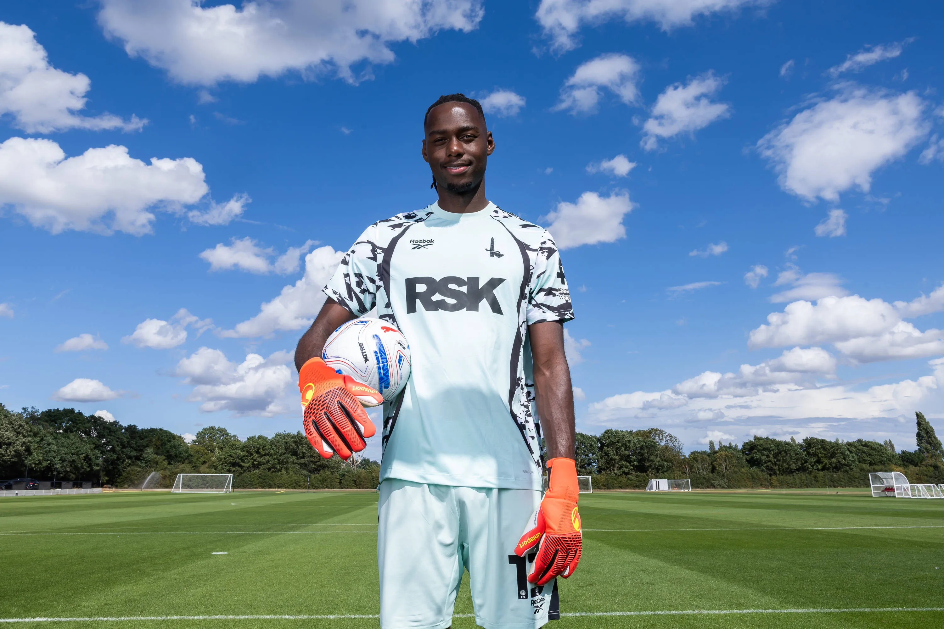 Arthur Okonkwo New Charlton Athletic loan signing. Copyright: 