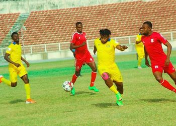 Watch: Player scores by substituting football with basketball in Jigawa Golden Stars vs Sporting Supreme NNL clash