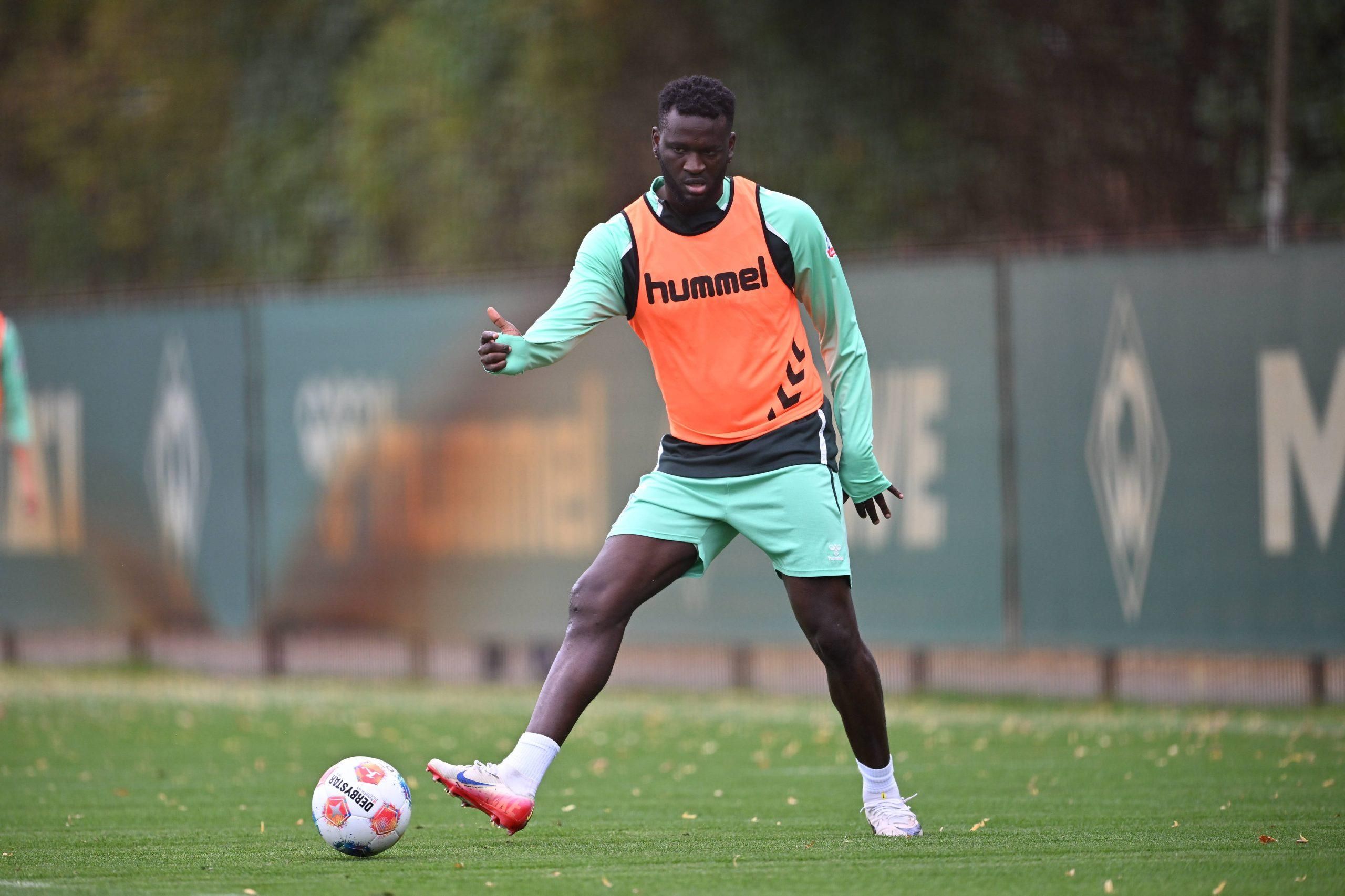 Victor Boniface in training at Werder Bremen
