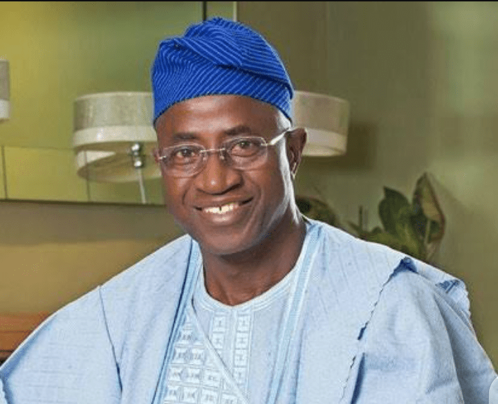 Segun Odegbami (MON)