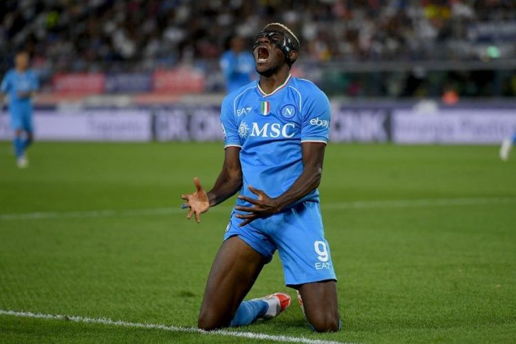 Former Manchester City star knocks Victor Osimhen for leaving Napoli penalty duties after TikTok saga