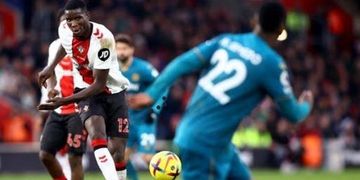 Sour night for Super Eagles stars, as Leicester City are gagged by PSV Eindhoven