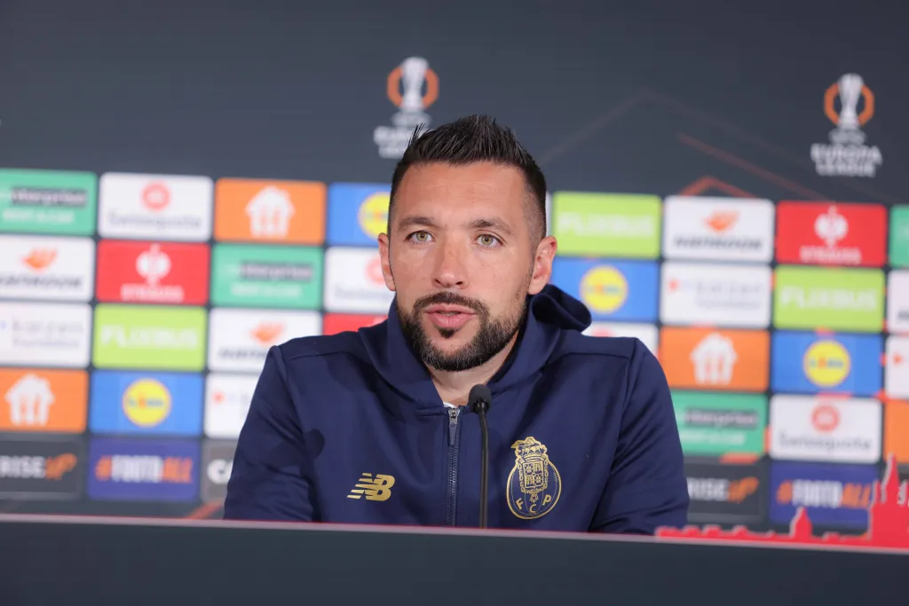 Porto coach Francesco Farioli