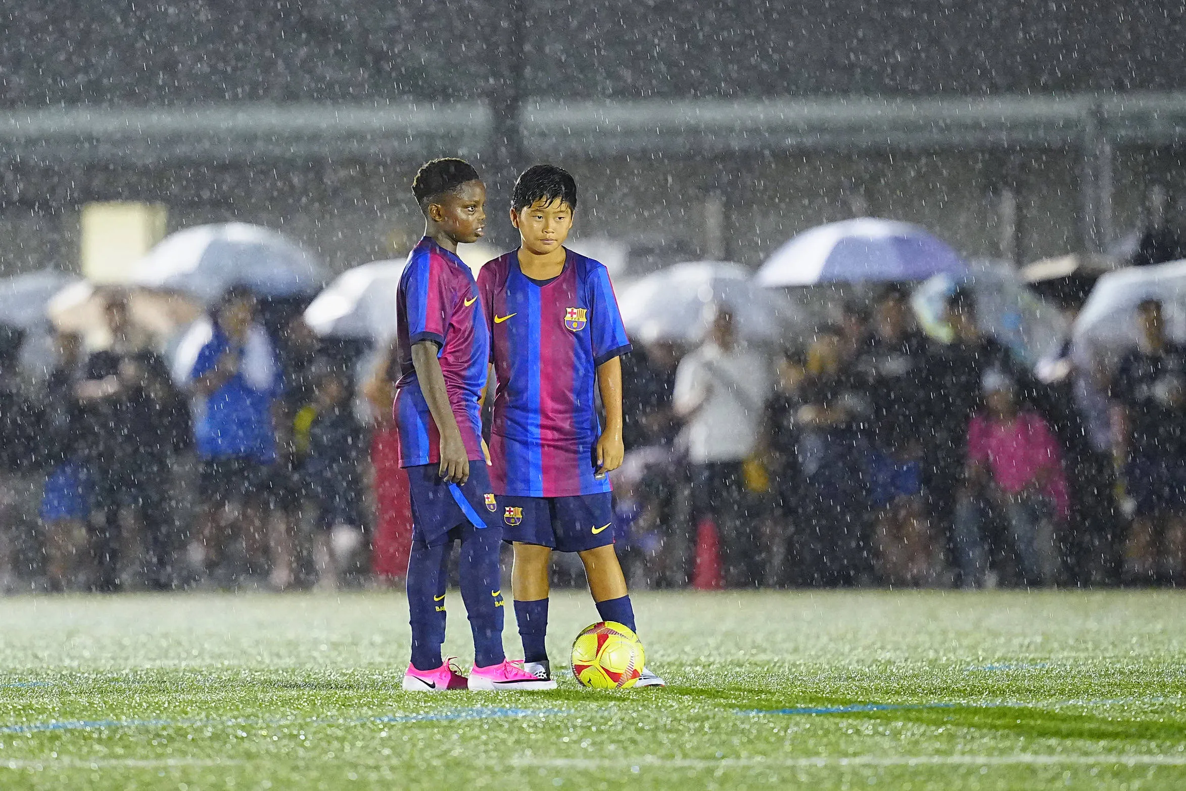 L-R Destiny Kosiso, Shinta Nishiyama Barcelona.