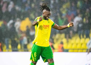 Acrobatic over curler: Marseille star beats Moses Simon to top Ligue 1 award