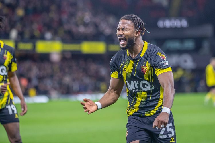 Emmanuel Dennis: Can Nottingham Forest outcast emulate Yakubu Aiyegbeni at Blackburn?