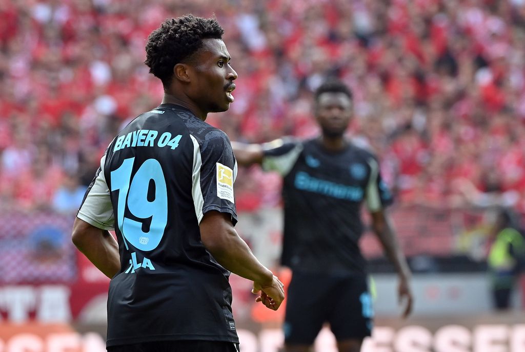Nathan Tella Bayer Leverkusen.