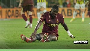 TFF VAR boss hits back at Paul Onuachu over ’embarrassing’ call in Trabzonspor’s loss to Fenerbahçe