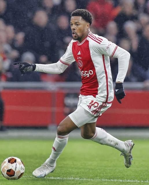 Ajax forward Chuba Akpom wanted by Samsunspor 