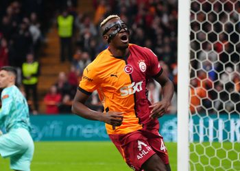 Napoli grapple to secure Victor Osimhen’s contract renewal amid market challenges