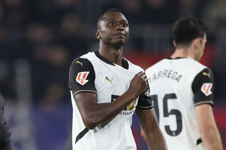 Nigeria and Valencia star Umar Sadiq.