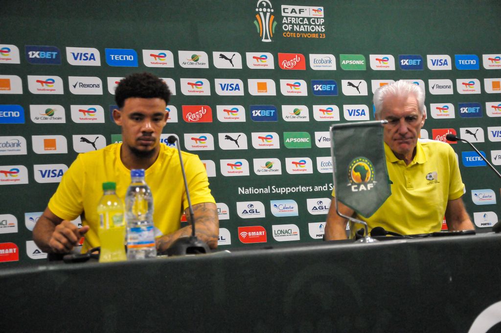 Coach Hugo Broos and Ronwen Hayden Williams of South Africa during the Afcon 2023 press conference in preperation for Nigeria and South Africa at Stade de la Paix on February 6, 2024 in Bouake, Cote d Ivore
