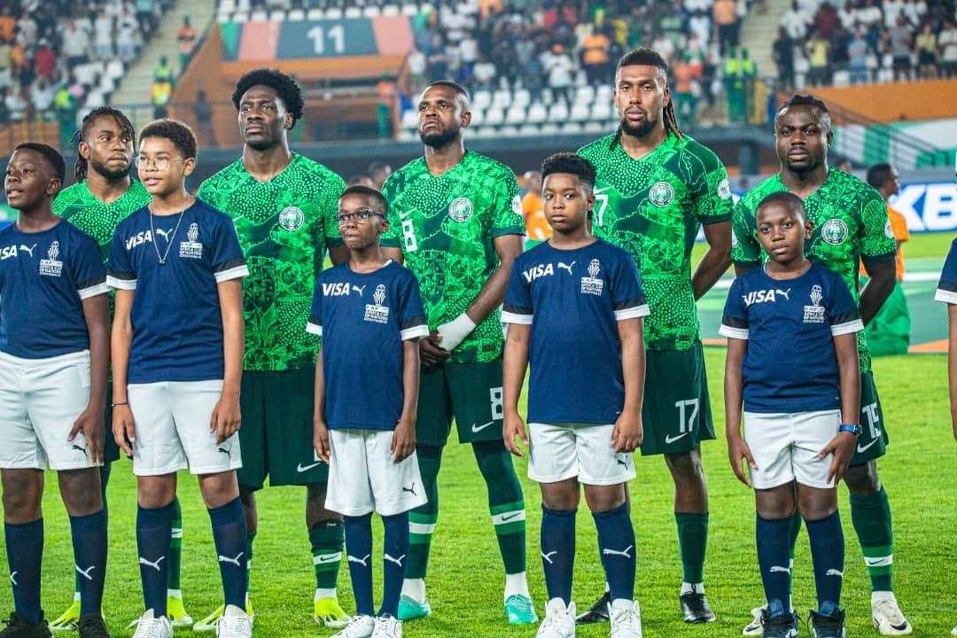 Super Eagles stars Ola Aina and Alex Iwobi