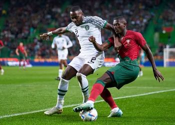 Ex-Lens and Portsmouth star Utaka praises former Flying Eagles forward