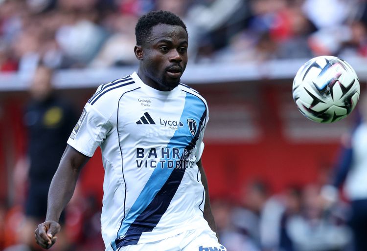 Nigeria and Paris FC forward Moses Simon