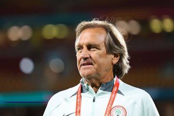 Report- American coach Randy Waldrum leaves Super Falcons job