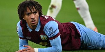 Reports: Burnley target ₦490m-rated Nigerian forward for summer move