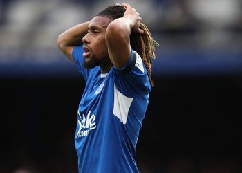 Nigerian players abroad: Iwobi helpless against brutal Arsenal; Aribo’s return ends in Cup-set