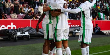 David Akintola makes first impact in England as Hull City collapse at Bristol City