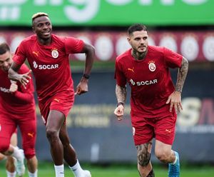 Report: Osimhen to join Icardi in Galatasaray’s two-pronged attack despite injury scare
