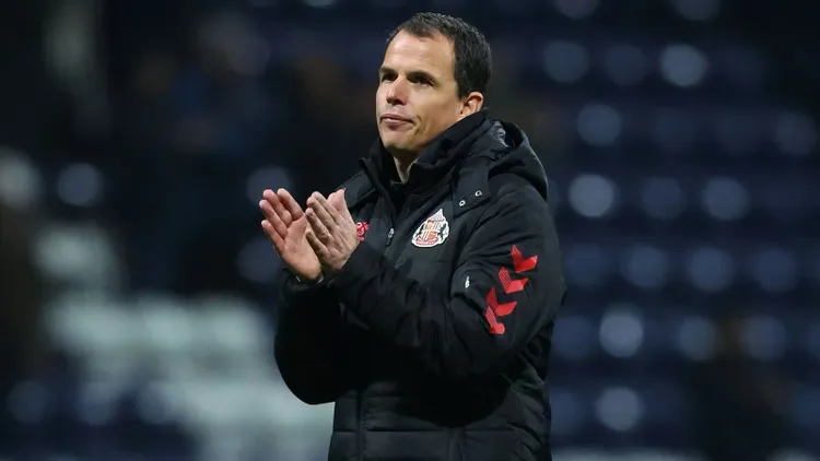 “It wasn’t intentional” – Sunderland coach explains red card incident with Super Eagles star