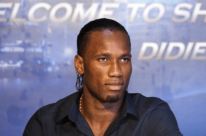 “That’s a complete striker” – Chelsea great Didier Drogba reacts to video of Super Eagles star showing his ‘unselfishness’