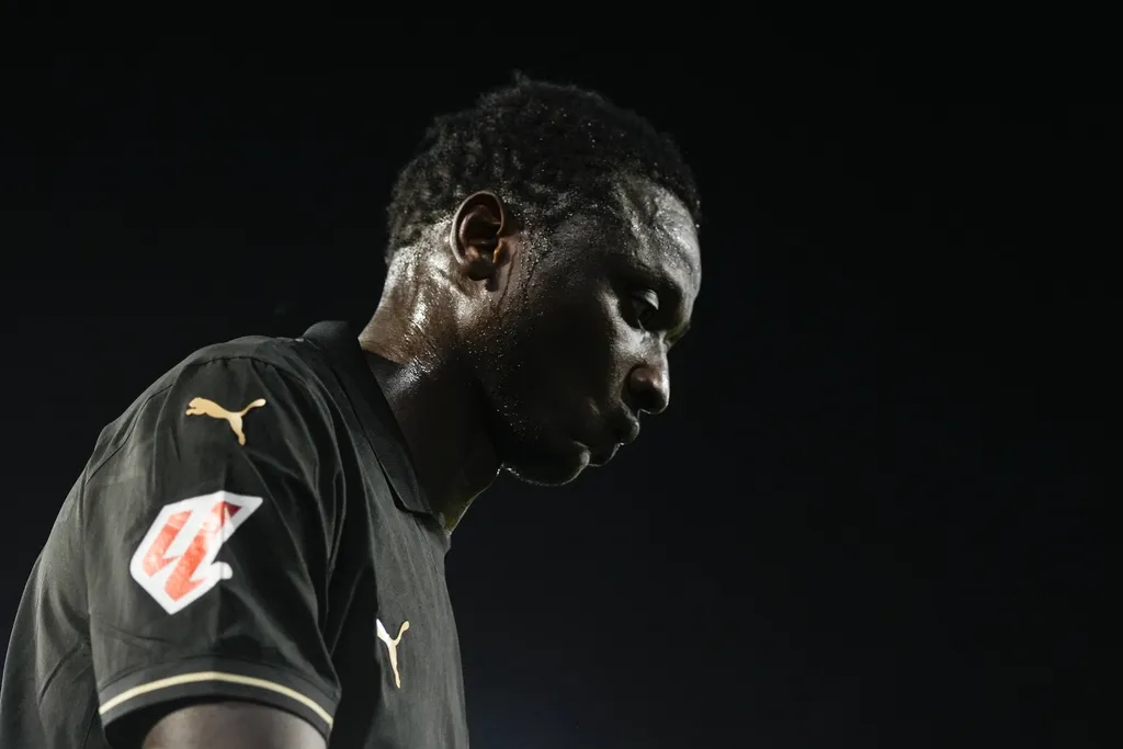 Umar Sadiq looks on during the Spanish league, LaLiga EA Sports, football match played between Real Betis and Valencia CF