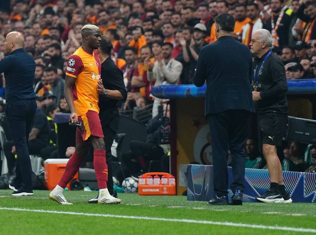 Coach Okan Buruk and Victor Osimhen during the UEFA Champions League 2025/26 League Phase MD2 match between Galatasaray A.S. and Liverpool FC at Rams Park Stadium on September 30, 2025 in Istanbul, Turkey