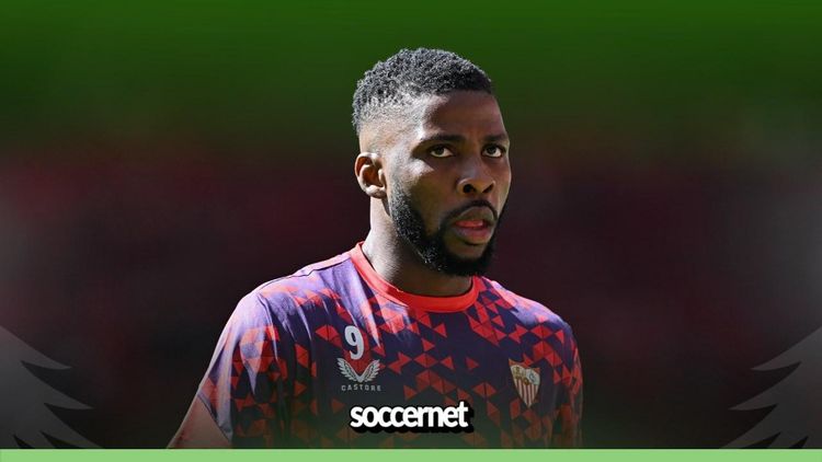 Photo: Iheanacho sparks transfer hint amid Watford, Panathinaikos, Al Ahly links