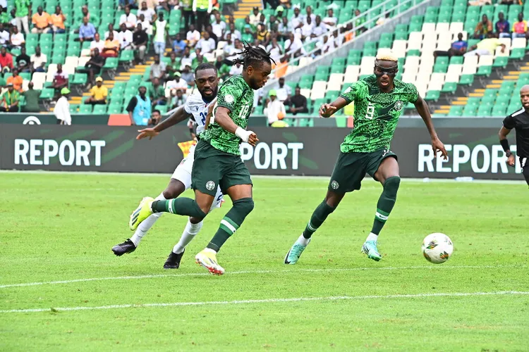 Video: Wan-Bissaka and Zaha are world class, Osimhen and Lookman are not – Cameroon legend Rigobert Song
