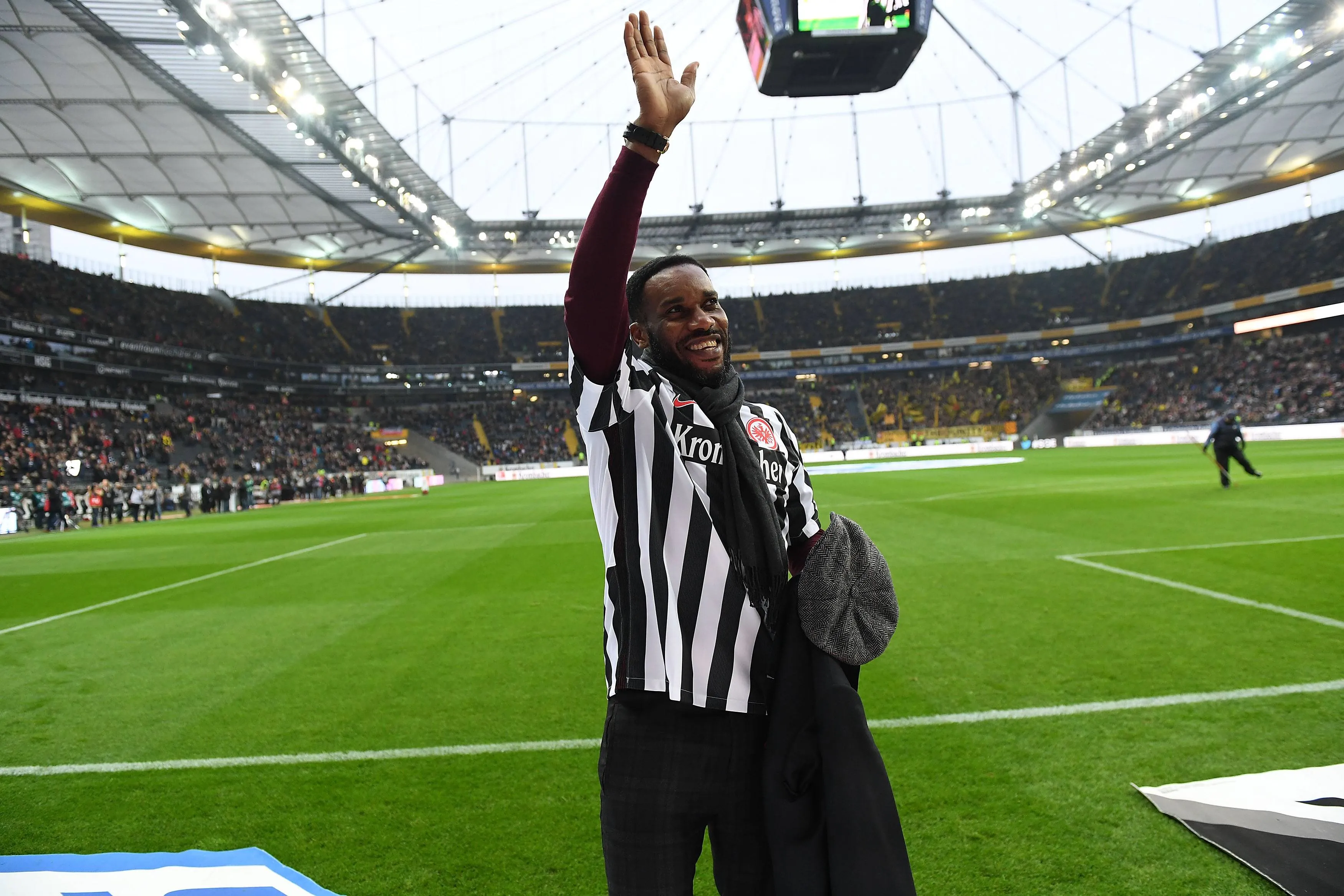 Jay-Jay Okocha at Eintracht Frankfurt