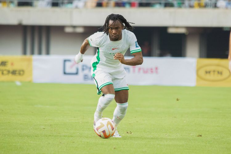 “La Liga or Premier League?” – Ex-Super Eagles star advises Lookman on next move