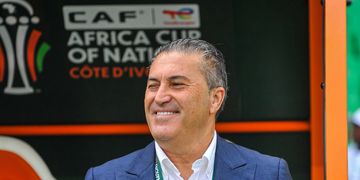 Amuneke Backs Rohr’s Reliance On Foreign Based Players