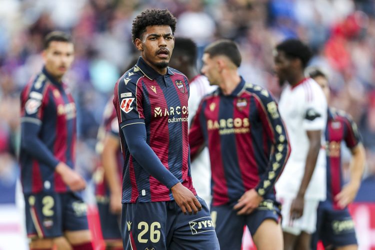 Levante 3-2 Osasuna: Kareem Tunde ratings as Cameroon lad’s stunner seals La Liga thriller