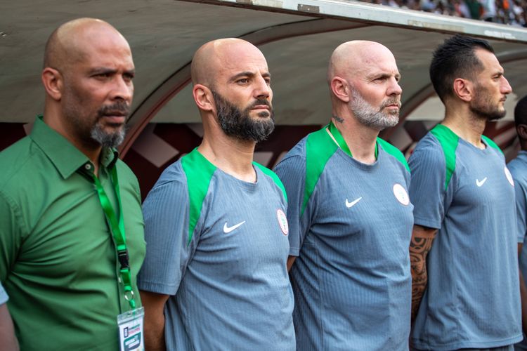 Super Eagles coaches led by Eric Chelle. Photo by IMAGO