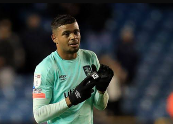 Chelsea agree deal with Huddersfield for whizkid of Nigerian descent