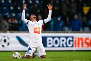 Is Gift Orban the next Moses Simon? KAA Gent’s coach shares striking similarities
