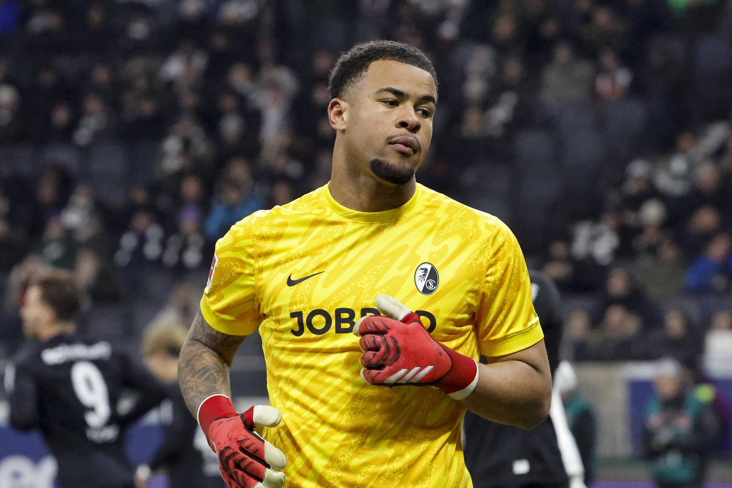 Freiburg goalkeeper Noah Atubolu