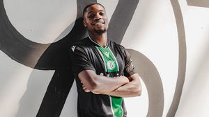 Two-time Bundesliga winners snap-up Nigeria-eligible Ime Okon