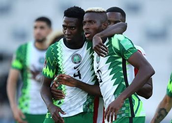 Why I’ll pick Ndidi over Mikel as a defensive midfielder – Oliseh