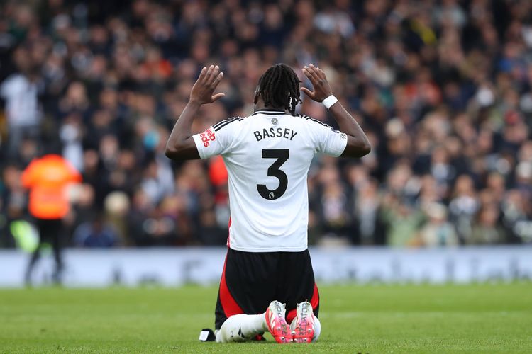 Brighton 1-1 Fulham: How Bassey and Iwobi fared as Muniz rescues late point for the Cottagers