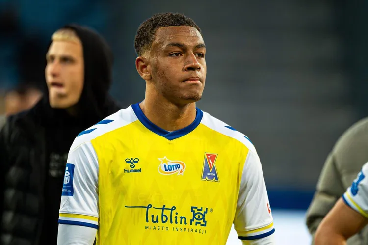 Bright Ede: The Nigerian teen sensation lighting up a Chelsea vs Arsenal transfer battle