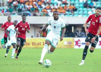 “It was an outstanding game”- Augsburg boss Jess Thorup raves on about Frank Onyeka’s impressive Bundesliga debut