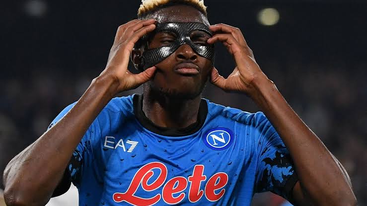 It’s the Mask! Osimhen-mania catches on in Napoli as fans cop memorabilia