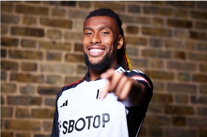 Official: Iwobi completes transfer from Everton to Fulham