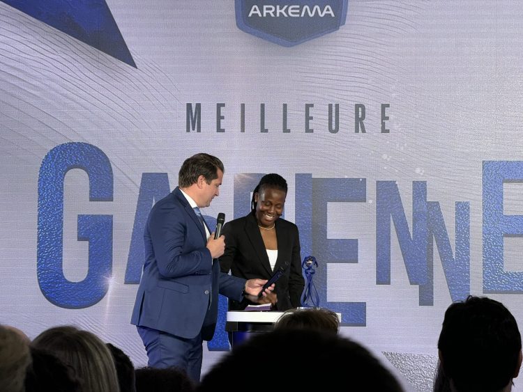 Chiamaka Nnadozie wins Arkema Goalkeeper of the Year award, makes French TOTS