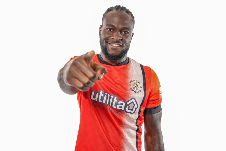 Victor Moses opens Luton goalscoring account in 3-1 loss to Plymouth Argyle