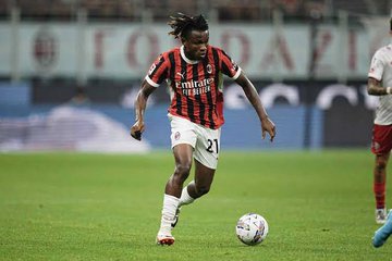 Chukwueze to rejoin ex-Chelsea star in AC Milan’s Serie A clash at Cagliari