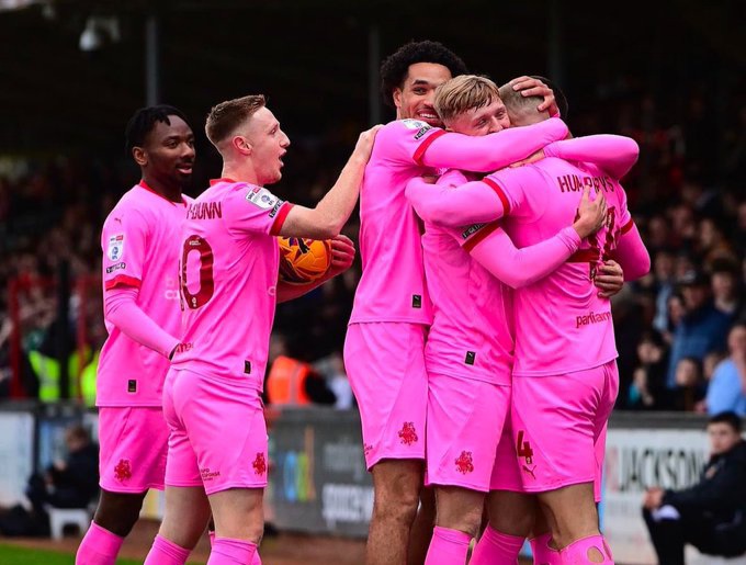 Arsenal-trained Super Eagles star produces MOTM performance for Barnsley in League One